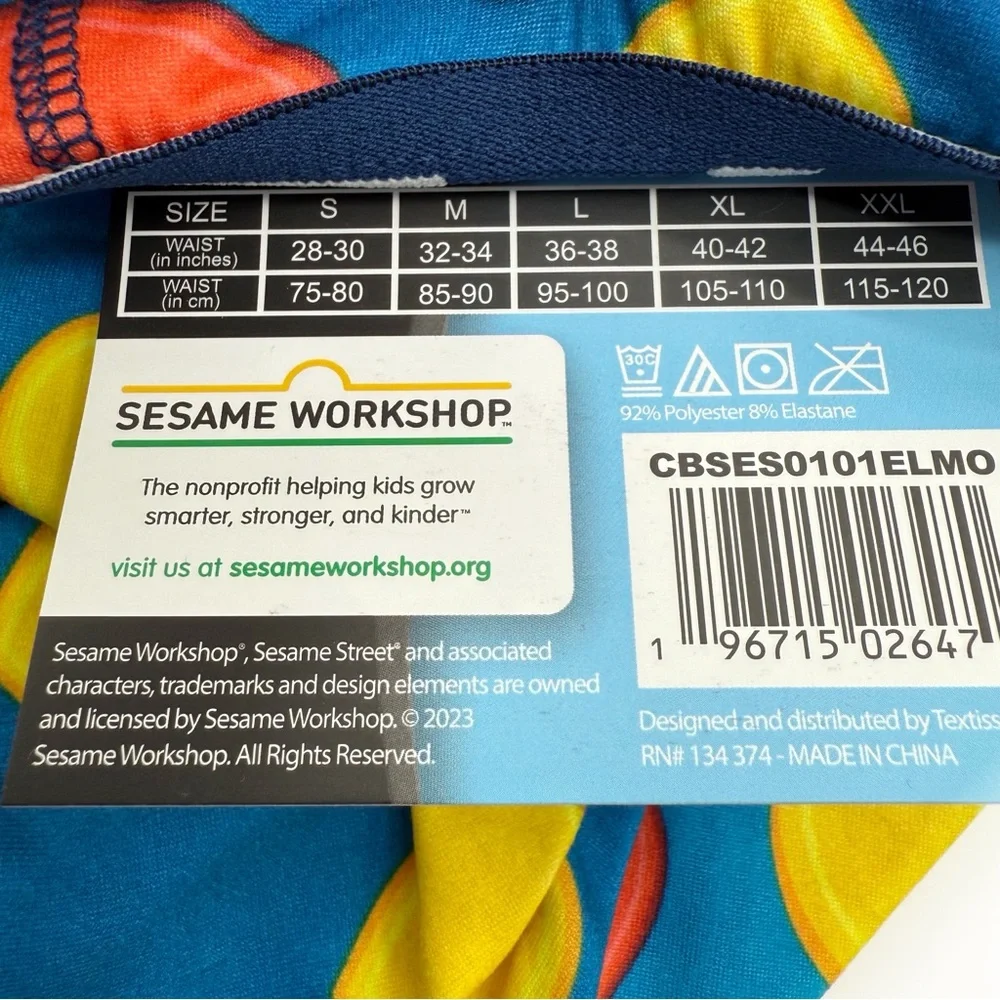 Sesame Street Elmo Crazy Boxer Briefs Mens Small Underwear Hearts Blue Fun Gift
